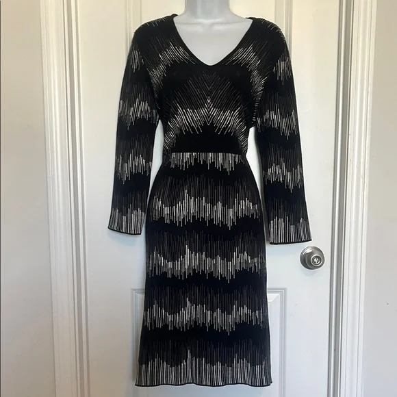Anne Klein | Dresses | Anne Klein Black And White Patterned Long Sleeve Dress | Poshmark Anne Klein | Dresses | Anne Klein Black And White Patterned Long Sleeve Dress | Poshmark